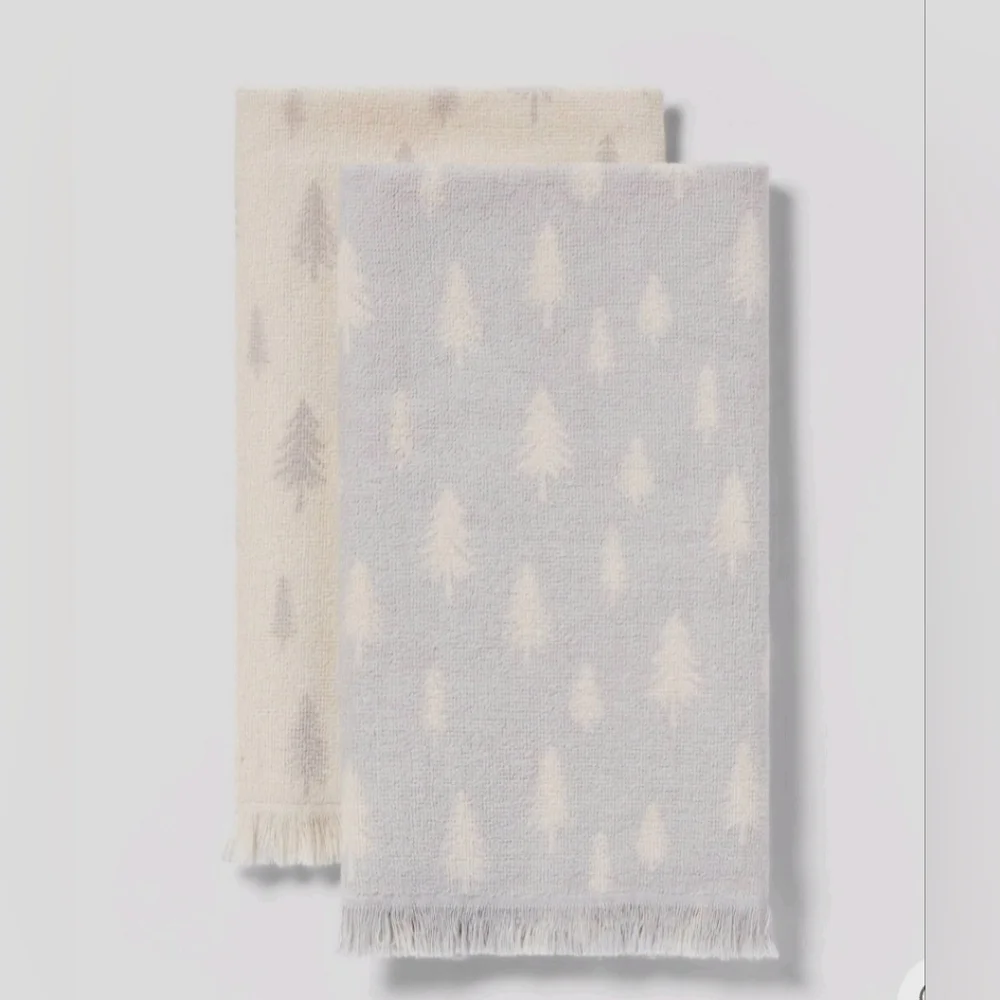 New Target Wondershop 2 pk Christmas Scattered Trees Hand Towels Gray/White